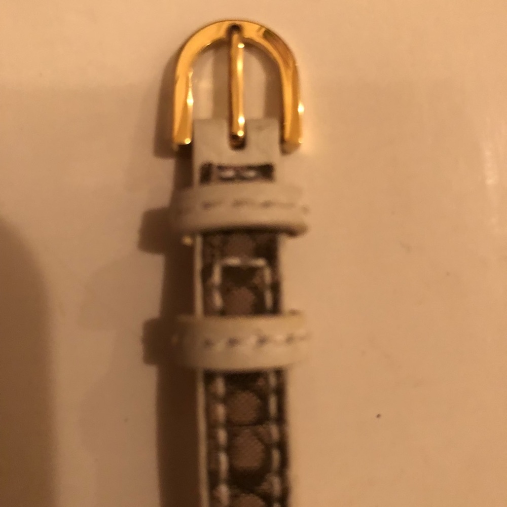Coach Watch - Picture 3 of 5